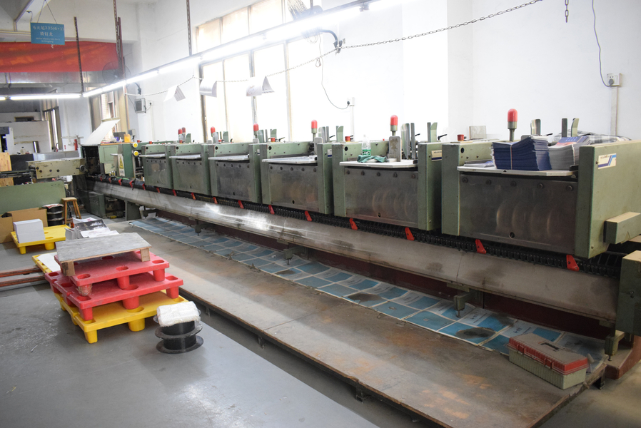 GUANGZHOU YM PACKAGE PRODUCTS CO.,LTD. 製造者の生産ライン