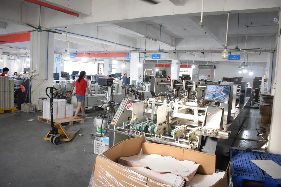 GUANGZHOU YM PACKAGE PRODUCTS CO.,LTD. 製造者の生産ライン